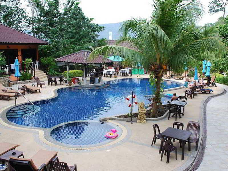 The Hill Resort Patong Exterior photo